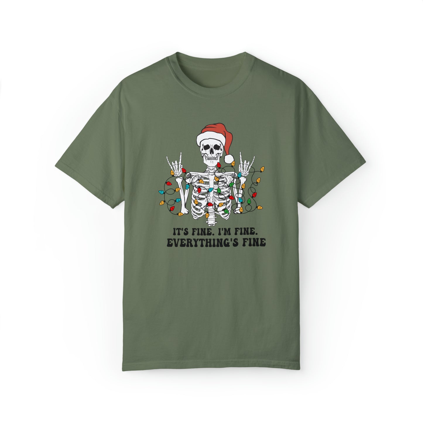 Everything's Fine Skeleton  Christmas T-Shirt