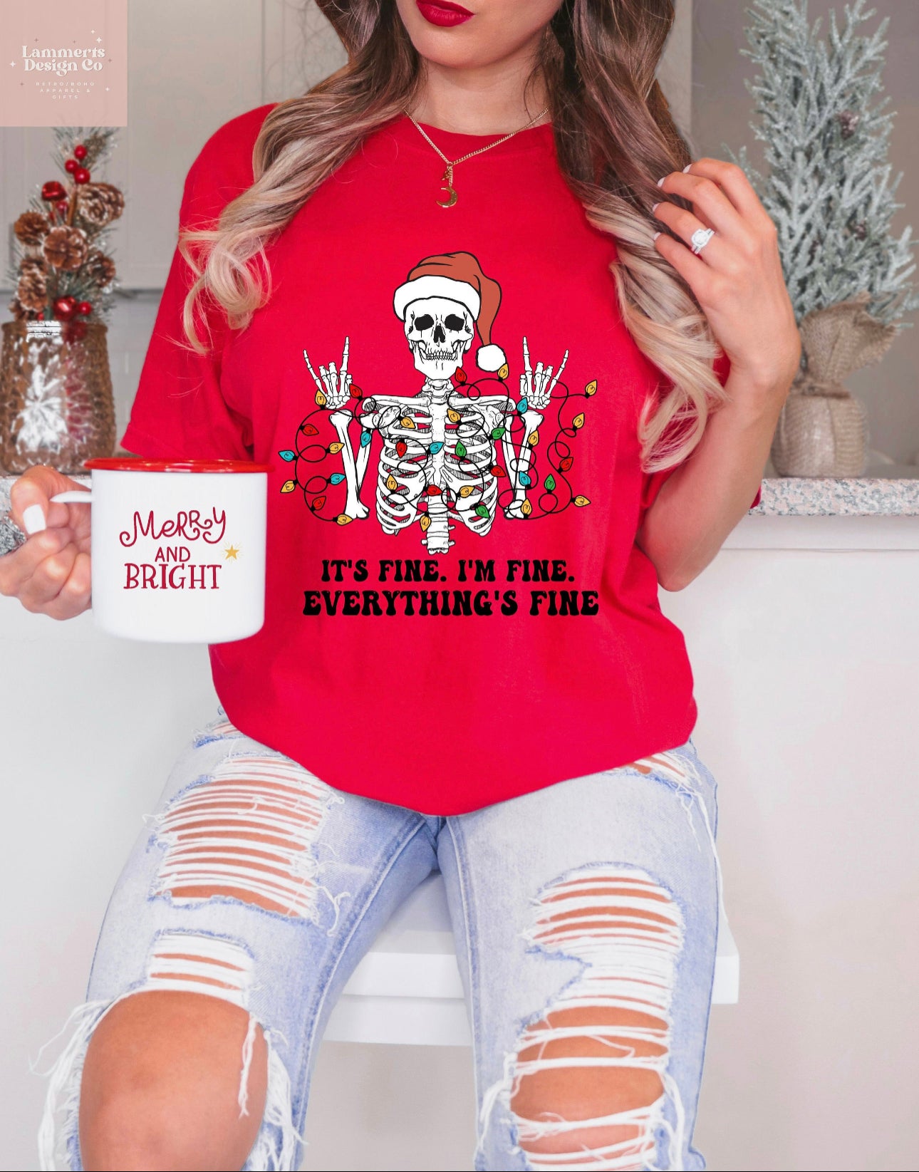 Everything's Fine Skeleton  Christmas T-Shirt